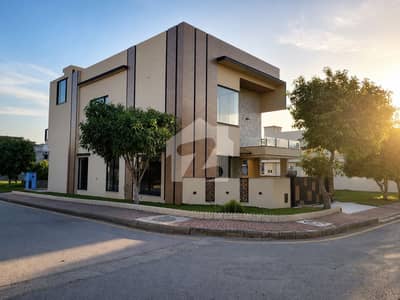 10 Marla Corner Elegant Brand New House For Sale| Prime Location| Bahria Town