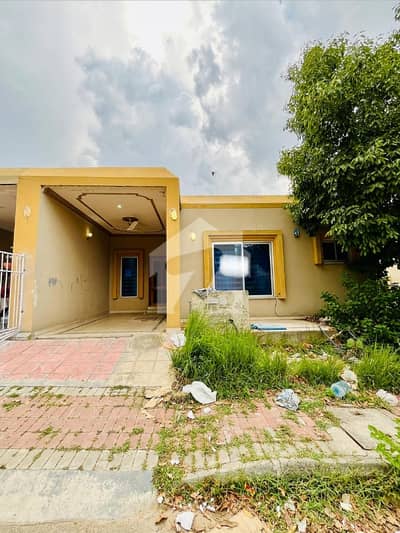 Single Storey Safari Home With Beautiful Lawan Available For Rent