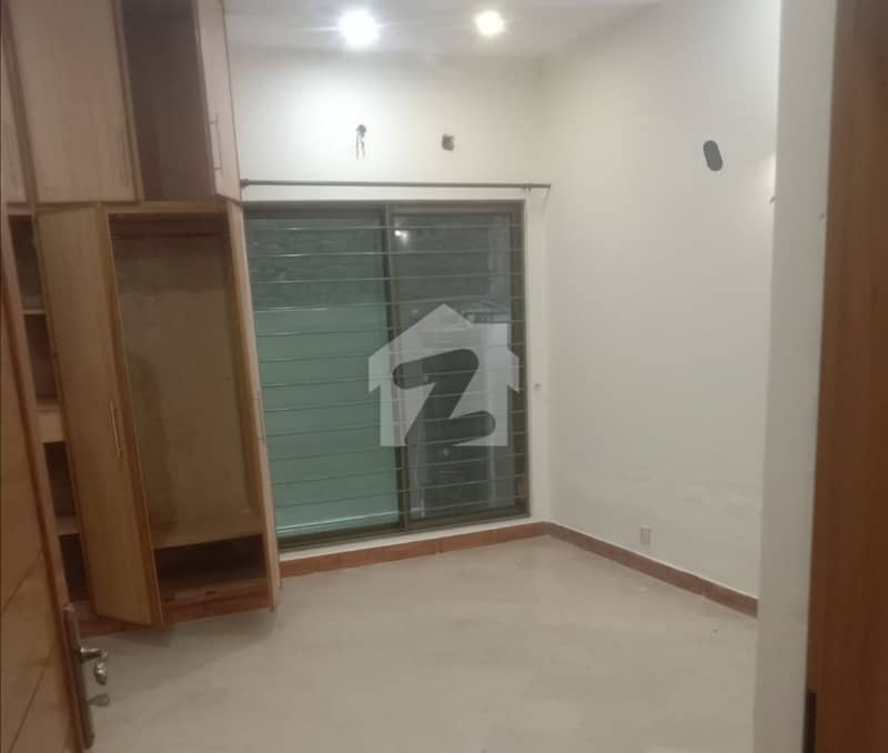 A Spacious 3 Kanal House In Model Town A Spacious 3 Kanal House In Model Town