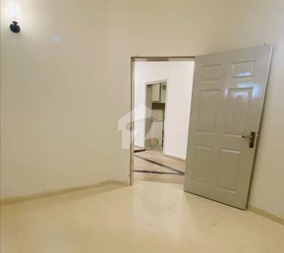 Model Town 1 Kanal House Up For sale