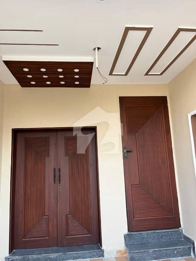 4.5 MARLA BRAND NEW HOUSE FOR SALE KHAYABAN-E-AMIN PRIME AND HOT LOCATION
