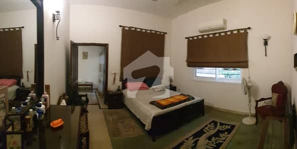 Dha Phase 2 Grand Flor 2 Bedroom Portion Full Furnish VIP Motor Styles