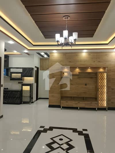 240 Square Yards Ground Floor Portion For Rent Block 7 Just Like New Prime Location Near Main Road Ready To Move In