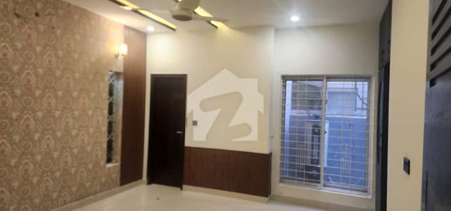 10 Marla Facing Park Janiper Block Bahria Town Lahore House For Sale 10 Marla Facing Park Janiper Block Bahria Town Lahore House For Sale