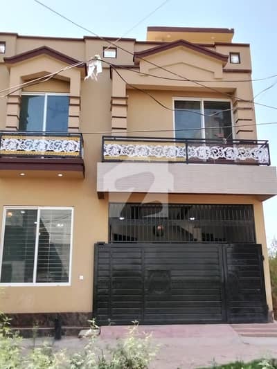 چٹھہ بختاور اسلام آباد میں 4 کمروں کا 5 مرلہ مکان 1.62 کروڑ میں برائے فروخت۔