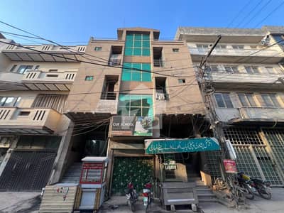 Prime Location 5 Marla Spacious Building Available In Fazal Town Phase 2 For sale