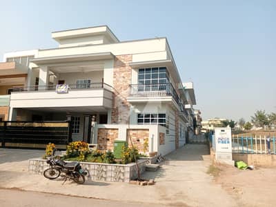 40x80 LUXURY BRAND NEW CORNER HOUSE FOR SALE G-13/4 ISLAMABAD 40x80 LUXURY BRAND NEW CORNER HOUSE FOR SALE G-13/4 ISLAMABAD