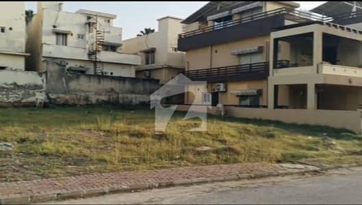 bahria enclave Islamabad Sector A 10 Marla front open front green pach plot for sale