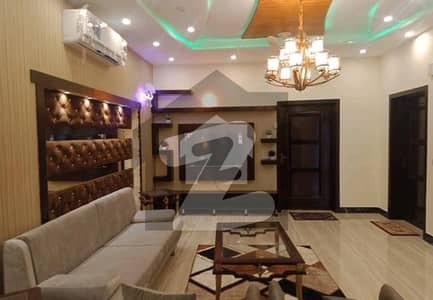 Vip 10 Marla Luxury Furnished House Available For Rent In Bahria Town Lahore