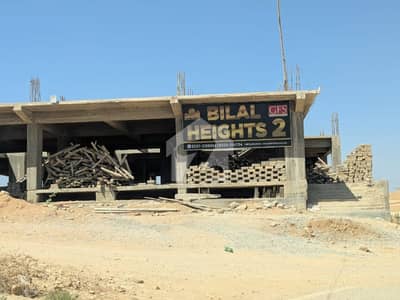 A Well Designed Prime Location Flat Is Up For sale In An Ideal Location In Karachi