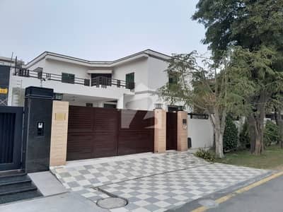 A Perfect Prime Location House Awaits You In EME Society - Block B Lahore