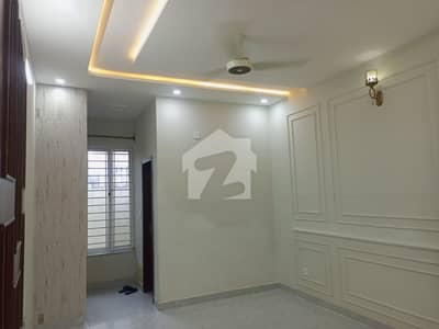 In I-11/2 4 Marla Upper Portion For Rent