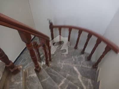 f10 size 700upper portion 4beds Rent 235000 Real pic