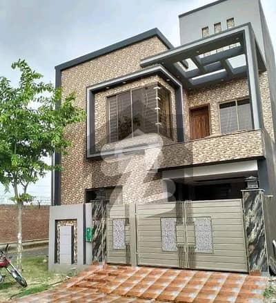 Vip 5 Marla Luxury Non Furnished House Available For Rent In Bahria Town Lahore