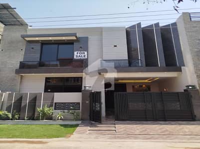 5 Marla Brand New Ultra Modern Double Unit House for Sale in Bankers Avenue Near DHA Phase 6 & 7