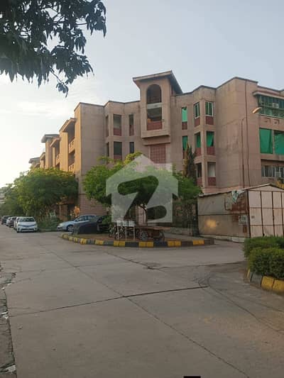 G11/4 C type Main AK B. road 2bed flat available for Sale