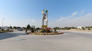 Investors Should Sale This Main Double Road Commercial Plot Located Ideally In Bahria Town Rawalpindi