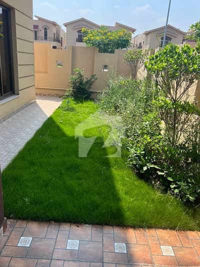 Near to Park Spacious Well Maintained beautiful 5 Bed Brig House for Sale !