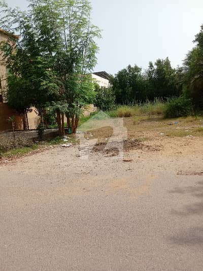 DHA PHASE 6 1000 YARDS OPEN PLOT ON PRIME LOCATION OFF KHY E BUKHARI IS UP FOR URGENT SALE