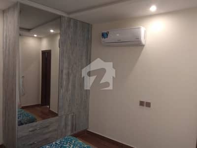 بحریہ ٹاؤن سیکٹر ای بحریہ ٹاؤن,لاہور میں 1 کمرے کا 2 مرلہ فلیٹ 80.0 لاکھ میں برائے فروخت۔