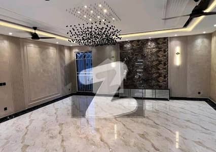 Get This Amazing 5 Marla House Available In Bahria Town - Sector C Get This Amazing 5 Marla House Available In Bahria Town - Sector C