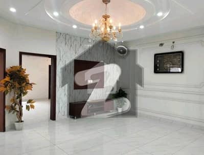10 Marla House In Bahria Town - Sector C Best Option