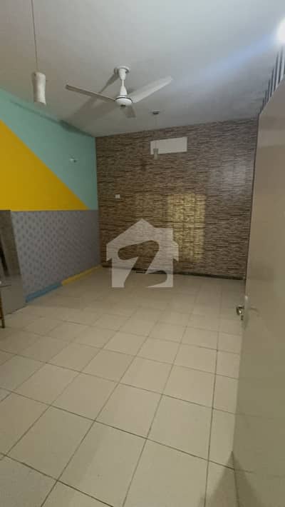 5.5 Marla 2.5 Storey House For Sale In Judicial Phase 1 Near Main Canal Road