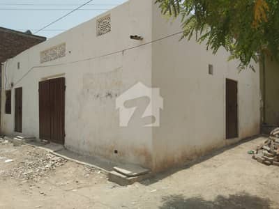 رشید آباد ملتان میں 3 کمروں کا 4 مرلہ مکان 12.0 ہزار میں کرایہ پر دستیاب ہے۔