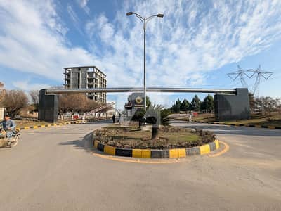 Plot For Sale In Beautiful Bahria Town Phase 8 - E Commercial Plot For Sale In Beautiful Bahria Town Phase 8 - E Commercial