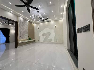 ARZ Properties Offers A Beautifully Designed 10 Marla House Is Available For Sale In The Prime Location Of Central Block, Bahria Orchard Phase 1 Lahore ARZ Properties Offers A Beautifully Designed 10 Marla House Is Available For Sale In The Prime Location Of Central Block, Bahria Orchard Phase 1 Lahore