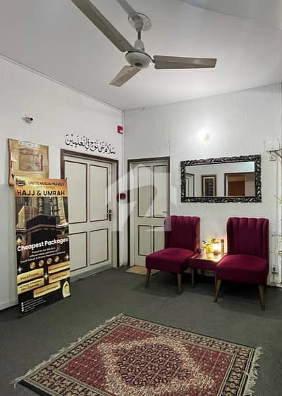 ڈی ایچ اے فیز 3 - بلاک وائے فیز 3,ڈیفنس (ڈی ایچ اے),لاہور میں 4 مرلہ Studio دفتر 20.0 ہزار میں کرایہ پر دستیاب ہے۔