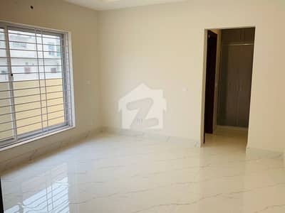 Business Bay DHA 2Beds Apartment