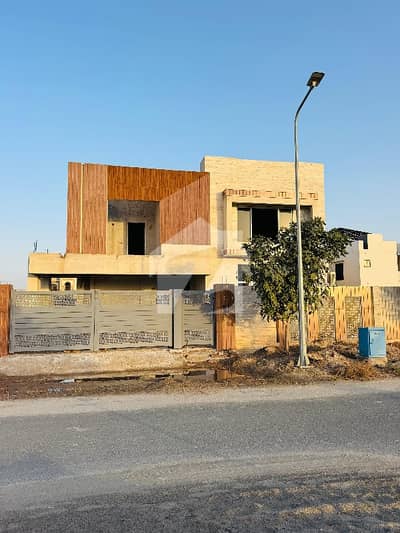 1 kanal Grey Structure House For Sale