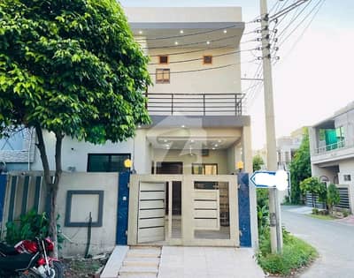 In Canal View Housing Scheme You Can Find The Perfect Corner House For Rent