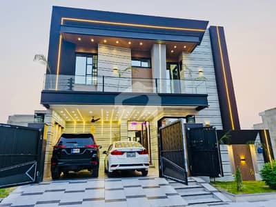 10 Marla Modern Double Heighted Designer House