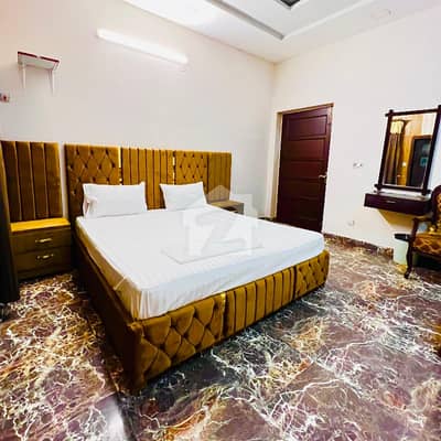 OLD DUPLEX HOUSE FOR SALE SECTOR  F 10 INVESTOR RATE GOOD LOCATION