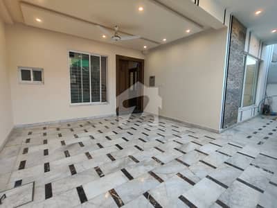 BRAND NEW HOUSE FOR SALE SECTOR  E 11 1 SIZE 10 MARLA GOOD LOCATION