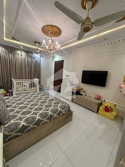 Defence 10 marla Designer Bungalow orignal pics ideal location reasonable price