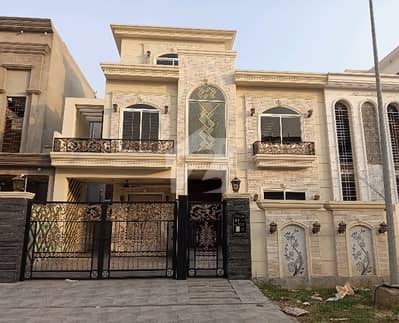 Prime Location 10 Marla House For sale In Beautiful Citi Housing Society