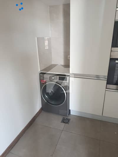 10 MARLA 3 BEDROOMS APARTMENT AVAILABE FOR RENT 10 MARLA 3 BEDROOMS APARTMENT AVAILABE FOR RENT