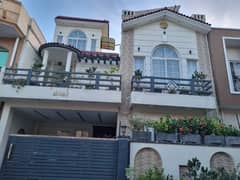 NEW HOUSE FOR SALE SECTOR E 11 2  SIZE 8 MARLA TOP LOCATION