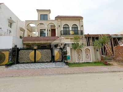 بحریہ ٹاؤن اوورسیز A بحریہ ٹاؤن اوورسیز انکلیو,بحریہ ٹاؤن,لاہور میں 6 کمروں کا 14 مرلہ مکان 5.95 کروڑ میں برائے فروخت۔