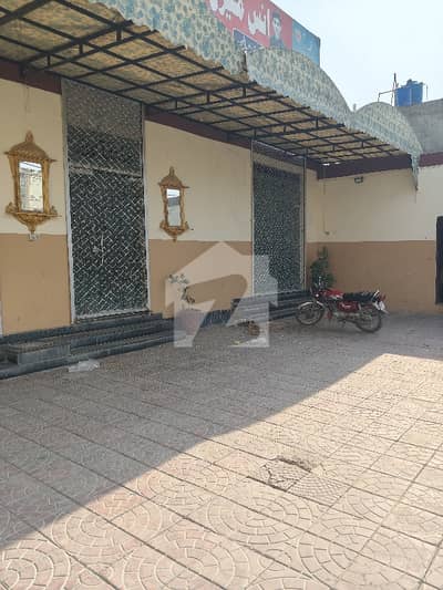 آشیانہ روڈ لاہور میں 1 کنال Studio عمارت 14.3 کروڑ میں برائے فروخت۔