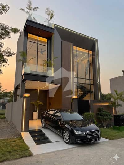 A Beautifully Crafted 5 Marla Modern House is Available for Sale in DHA Phase 9 Town