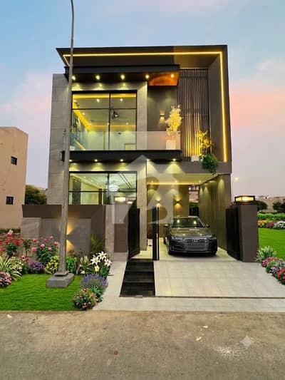 A Beautifully Crafted 5 Marla Modern House is Available for Sale in DHA Phase 9 Town