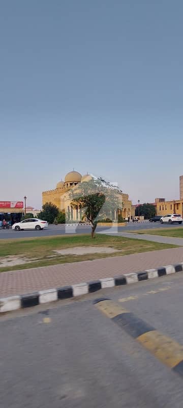 B And G Blocks Corner Facing Parks and Main Road Plots