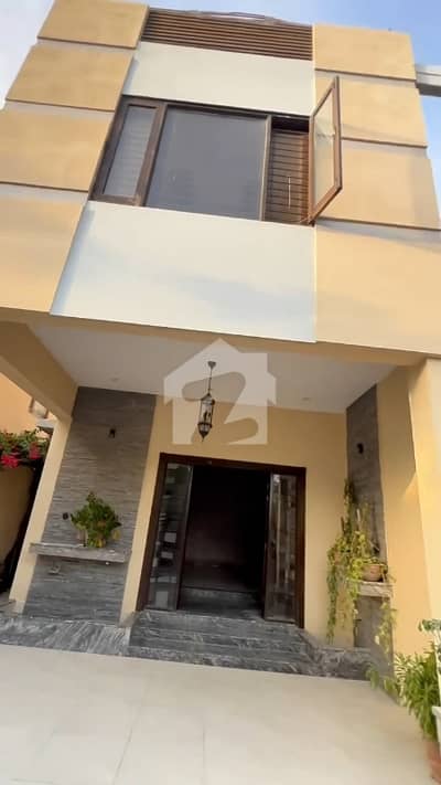 Heighted Location 500 Yards 5 Years Old West Open Bungalow with Basement For Sale Dha Phase 5 Near Sultan Masjid