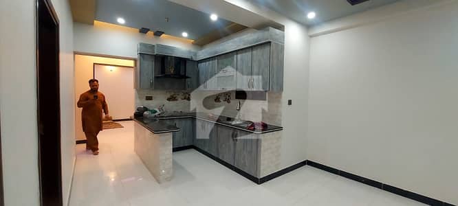 Prime Location Flat Of 950 Square Feet Is Available For sale In Saddar, Karachi Prime Location Flat Of 950 Square Feet Is Available For sale In Saddar, Karachi