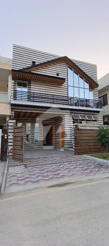 luxury 8 Marla Brand New House for Sale in Faisal town block A Islamabad
