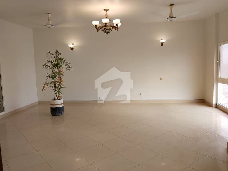 Creek Vista 4 Bedrooms Apartment For Rent Creek Vista 4 Bedrooms Apartment For Rent
